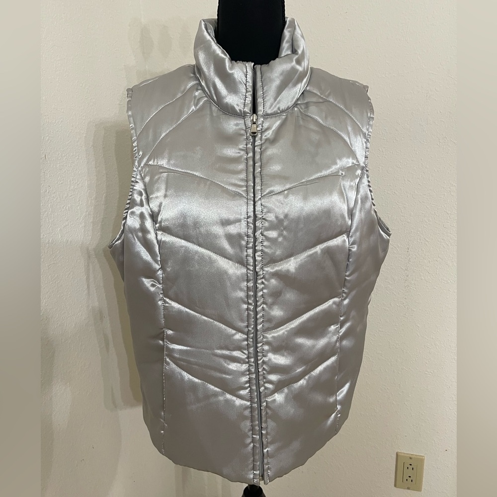 St John’s Bay Active Silver Puffer vest